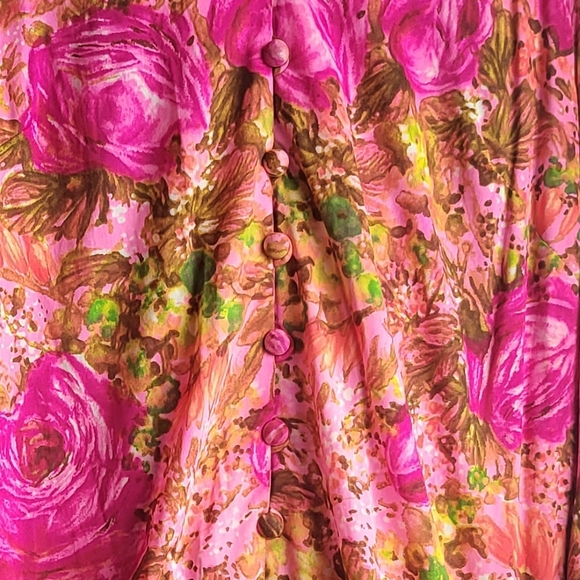 Vintage Landmark Floral Button Dress, long sleeve, plus size - Picture 6 of 7